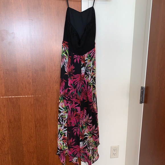 Strapless Tropical maxi dress by en focus studio - Picture 5 of 7